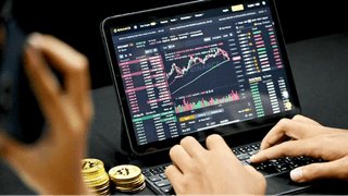 Interface d'exécution de trading Clair Fondivo à faible latence avec flux d'ordres en temps réel